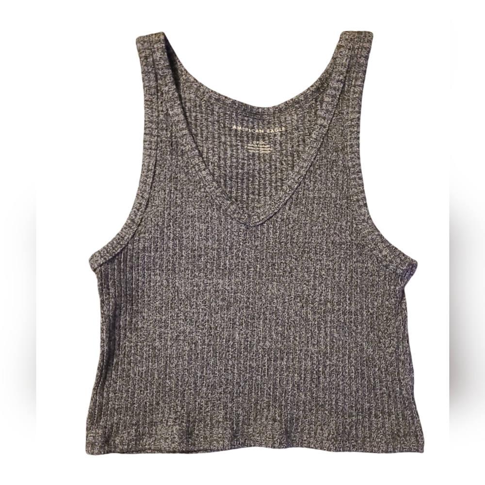 🌻American Eagle Crop Sweater tank top